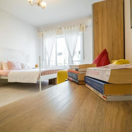 Bucharest Cozy Studio エクステリア 写真