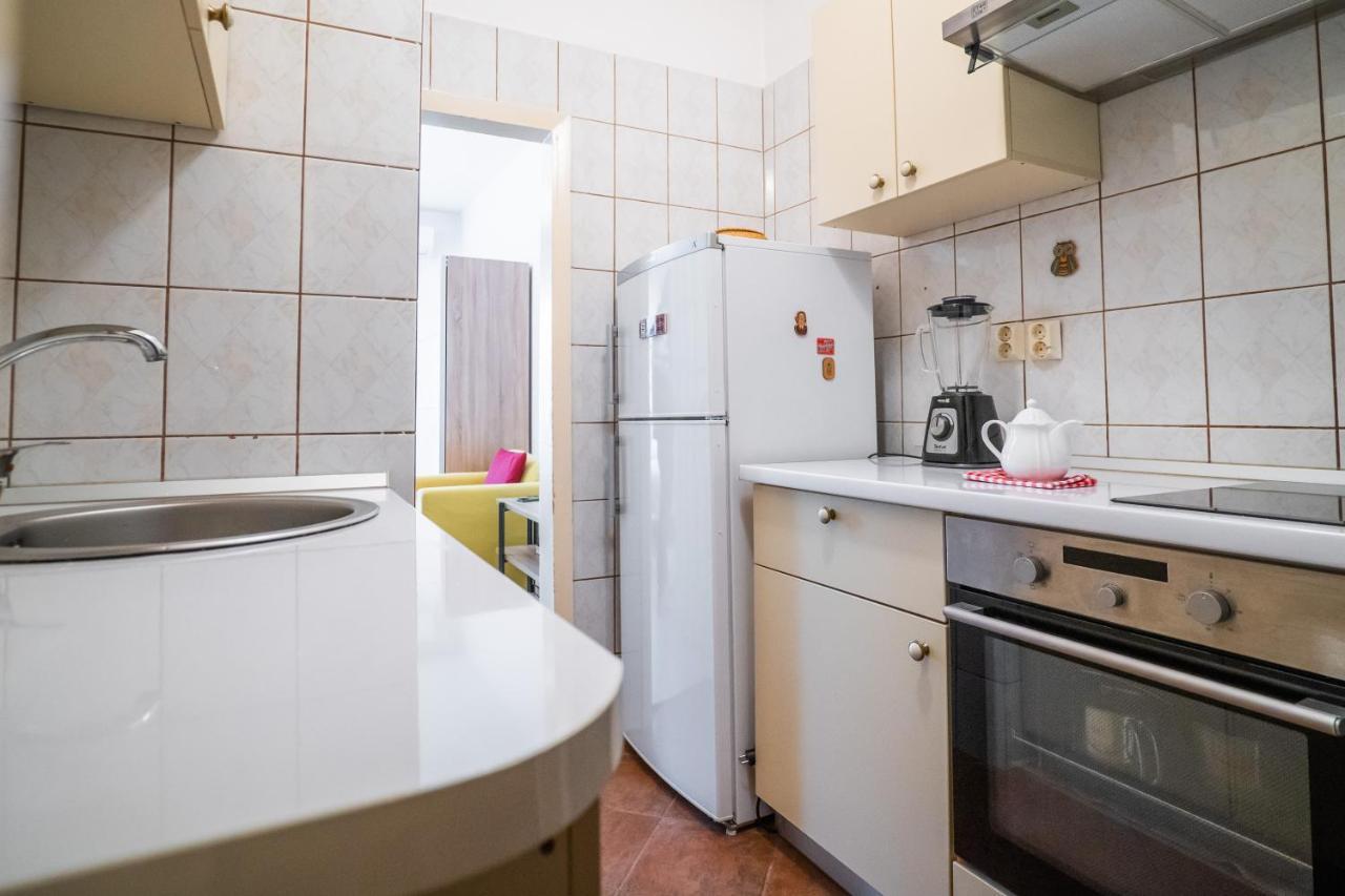 Bucharest Cozy Studio エクステリア 写真