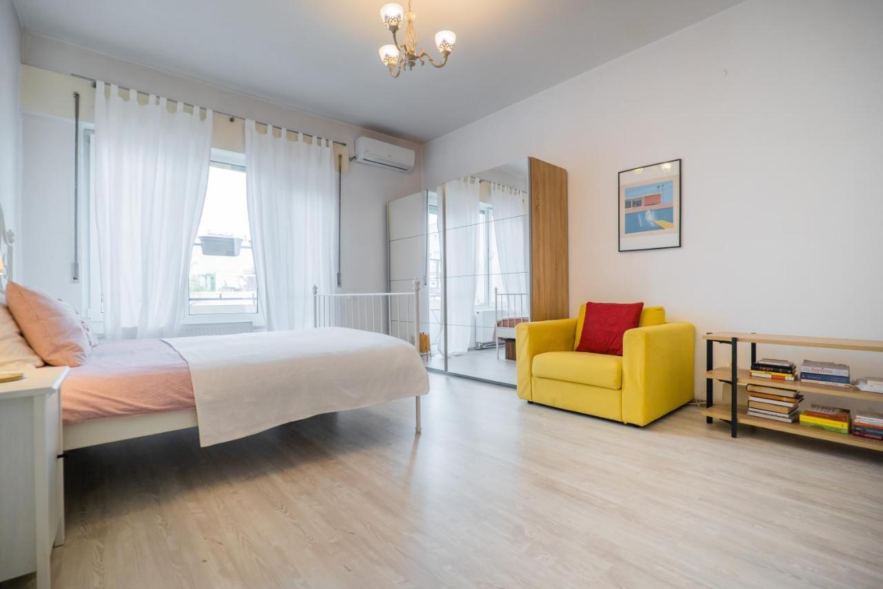 Bucharest Cozy Studio エクステリア 写真